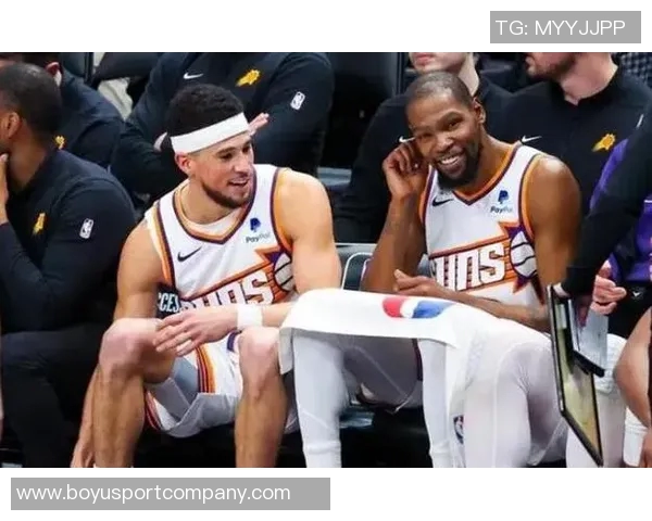 布克期待与杜兰特对决却因家庭原因放弃希望他家人平安健康 布克期待与杜兰特对决却因家庭原因放弃希望他家人平安健康