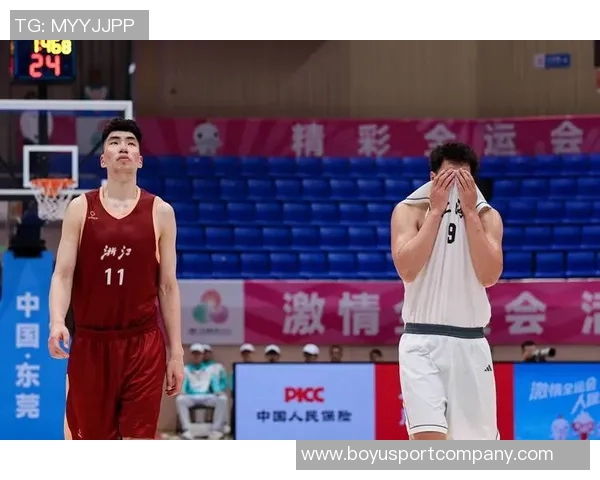 余嘉豪是否返回集训将根据多方情况综合评估决定