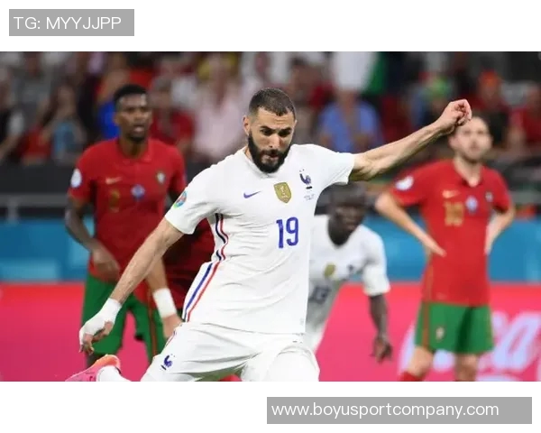 罗滕力挺本泽马和格列兹曼重返国家队两位名宿却持反对意见