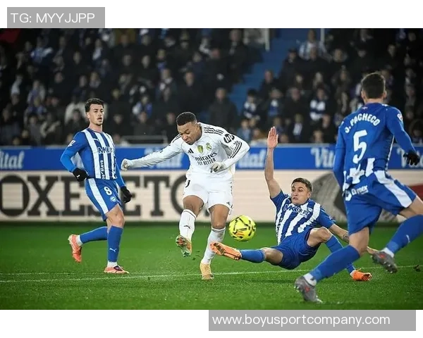 姆巴佩西甲前11轮狂轰13球仅次于C罗成皇马新传奇 姆巴佩西甲前11轮狂轰13球仅次于C罗成皇马新传奇