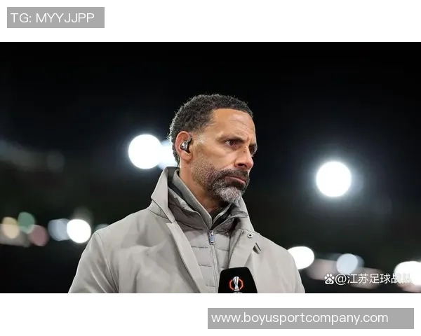 费迪南德称赞拉门斯门将表现提升后防稳定性球队受益明显 费迪南德称赞拉门斯门将表现提升后防稳定性球队受益明显