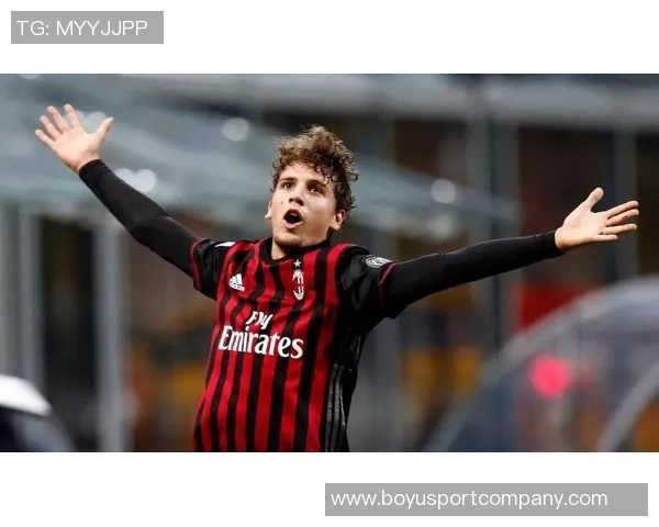 加拉塔萨雷计划租借洛卡特利并最终购买已与尤文展开接触