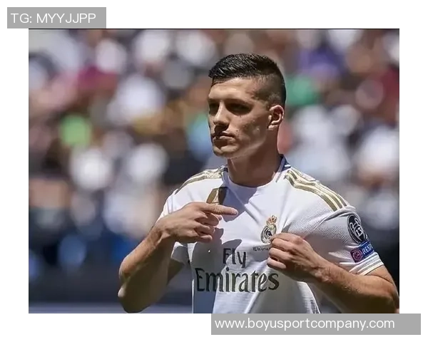 约维奇强调球队需加快节奏寻找场上角色如同步行者般灵活 约维奇强调球队需加快节奏寻找场上角色如同步行者般灵活