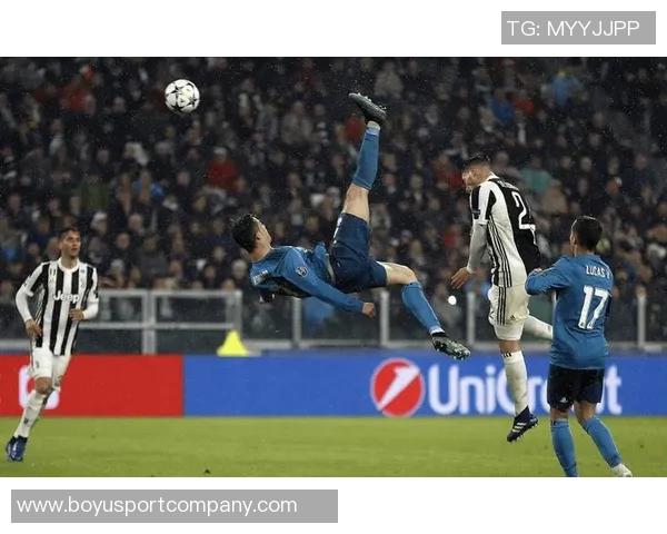 梦回巅峰时刻C罗倒钩进球与昔日欧冠绝技的惊人相似之处 梦回巅峰时刻C罗倒钩进球与昔日欧冠绝技的惊人相似之处