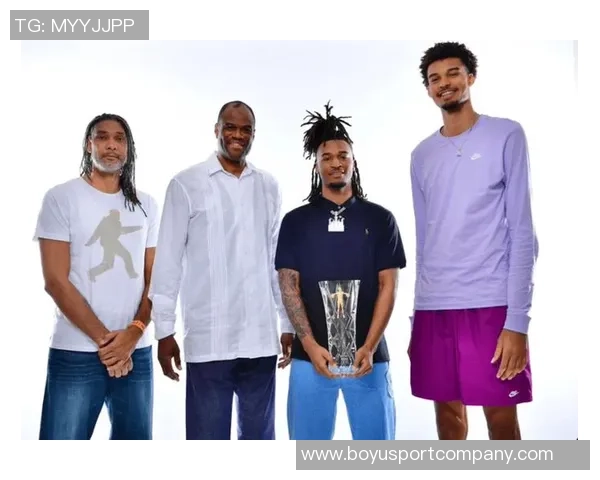 美媒调侃文班亚马大场面言论用P图展现今晚的精彩瞬间