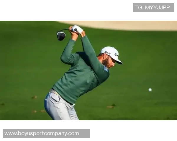 卡梅隆克里斯蒂第三节表现出色6中4砍下12分2助攻展现潜力