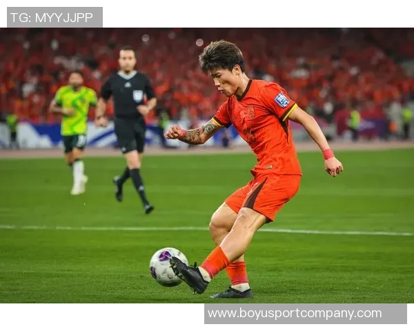 谢文能表现不佳引发热议本场比赛24次失误丢球权传球失误频繁