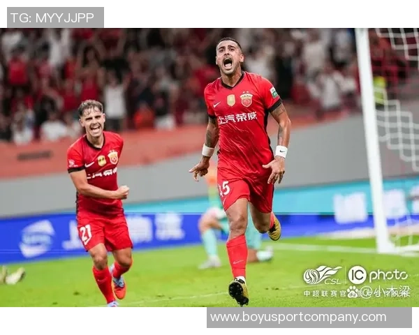 中超争冠悬念揭晓海港战平英博成功夺冠蓉城提前出局